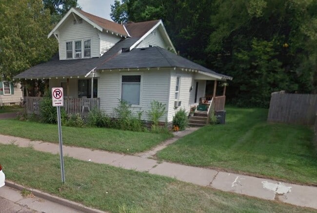 property at 605 Gray St