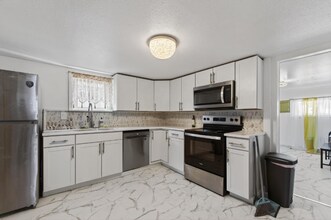 307 E Oak St in Lafayette, CO - Building Photo - Building Photo