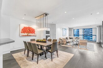 10724 Wilshire Blvd, Unit 903 in Los Angeles, CA - Building Photo - Building Photo