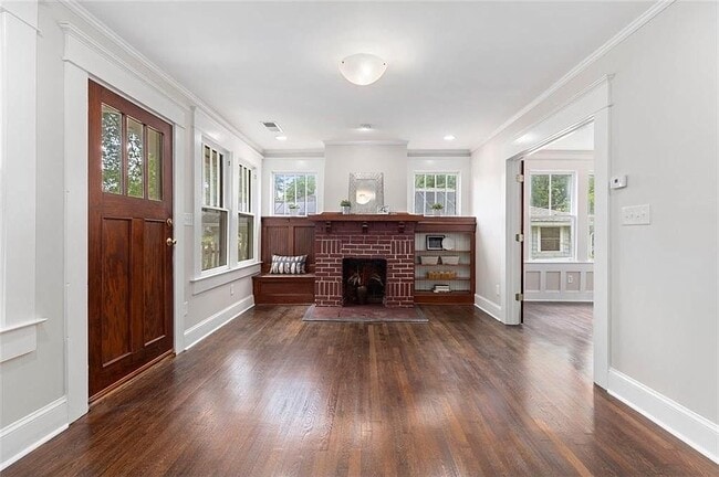 15 Branham St NE, Unit A in Atlanta, GA - Foto de edificio - Building Photo