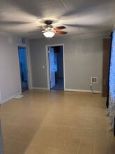 303 Cobban St, Unit Furnished lower 2 bdrm in Chippewa Falls, WI - Building Photo - Building Photo