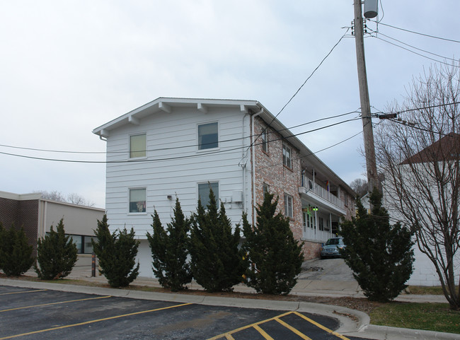 506 E Pierce St in Council Bluffs, IA - Building Photo - Building Photo