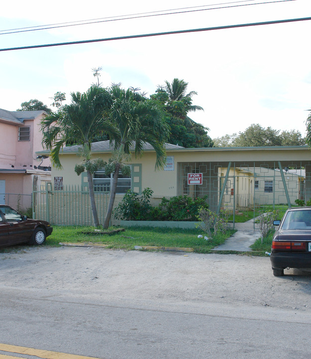 794 NE 85th St in Miami, FL - Building Photo