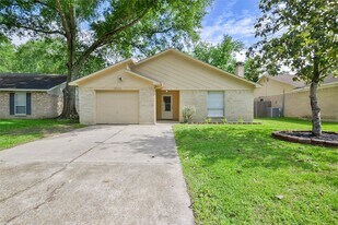 28302 Doverbrook Dr in Huffman, TX - Building Photo