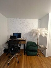 349 W 29th St in New York, NY - Building Photo - Building Photo
