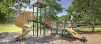 Building Photo - Colonial Grand at Riverchase Trails Apartments in Birmingham, Alabama
