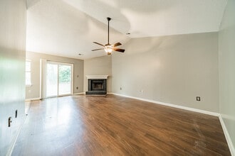 Room in House on Sherington Way in Charlotte, NC - Building Photo - Building Photo