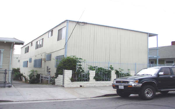 1146 S Berendo St in Los Angeles, CA - Building Photo - Building Photo