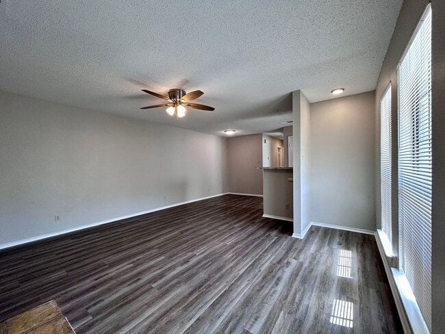 9305 Kempler Dr in Austin, TX - Building Photo - Building Photo