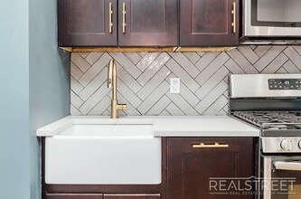 Central Avenue in Brooklyn, NY - Building Photo - Building Photo