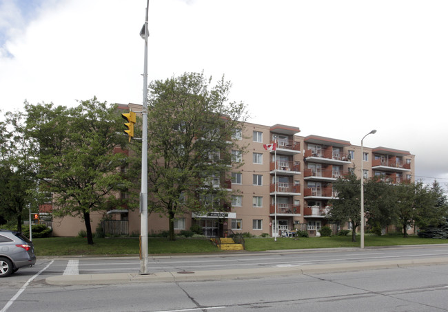 Bruce Apartments in Milton, ON - Building Photo - Building Photo