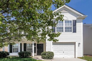 2914 Pirates Pl in Charlotte, NC - Building Photo