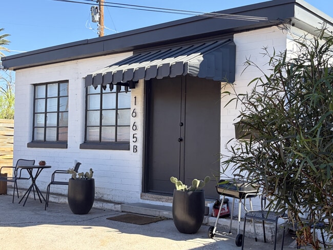 River Loft Bungalows on Warren+9th