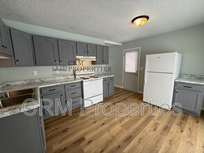 800 Maumee Dr in Kokomo, IN - Building Photo - Building Photo