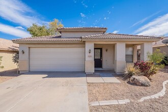 9009 S 11th Pl in Phoenix, AZ - Building Photo - Building Photo