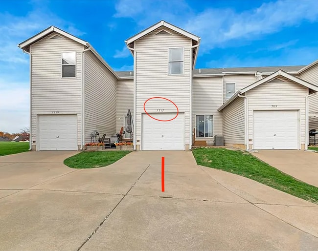 7717 Boardwalk Tower Cir in O'Fallon, MO - Building Photo - Building Photo