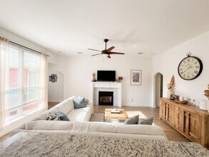 513 Truax Dr in Irving, TX - Building Photo - Building Photo