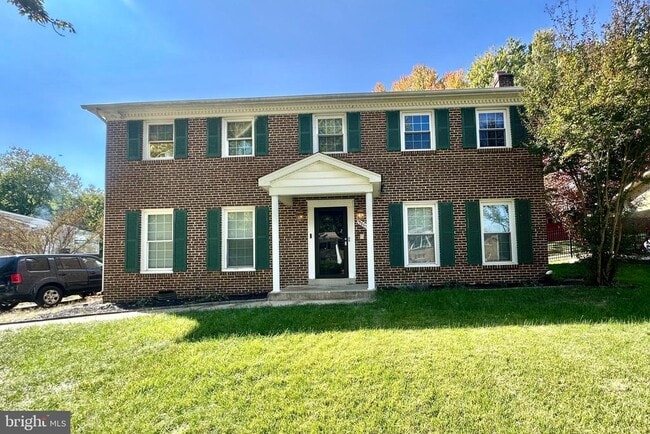 property at 9805 Binyon Ct