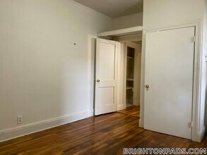 1630 Commonwealth Ave in Boston, MA - Building Photo - Building Photo