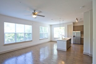Camden Lamar Heights in Austin, TX - Building Photo
