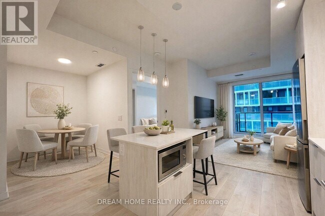 35 Tubman Ave in Toronto, ON - Building Photo - Building Photo