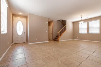 11652 Royal Derwent Dr in Las Vegas, NV - Building Photo - Building Photo