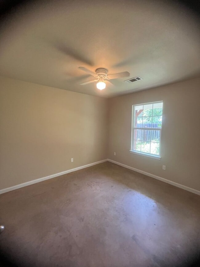 1515 Burnett Ave in Waco, TX - Building Photo - Building Photo