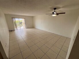 7727 SW 86th St in Miami, FL - Building Photo