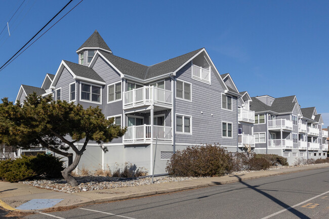 101 Engleside Ave in Beach Haven, NJ - Building Photo - Building Photo