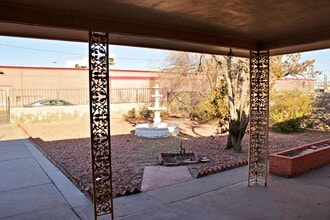 9000 Lowenstein Ave in El Paso, TX - Building Photo - Building Photo