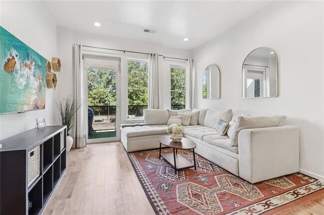 1430 Dresden Dr NE in Atlanta, GA - Building Photo - Building Photo