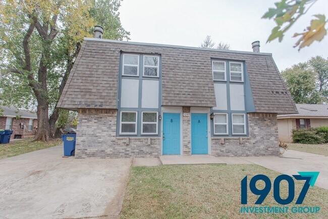 property at 1247 W Huntington Way