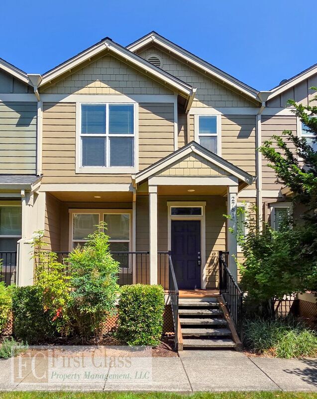 property at 2781 SE NICKLAUS Ct