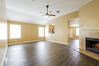 16039 Imperial Forest Ln in Houston, TX - Building Photo - Building Photo