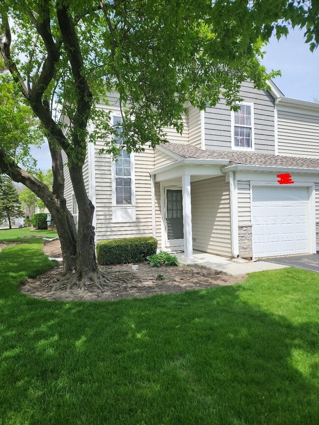 property at 1712 College Green Dr