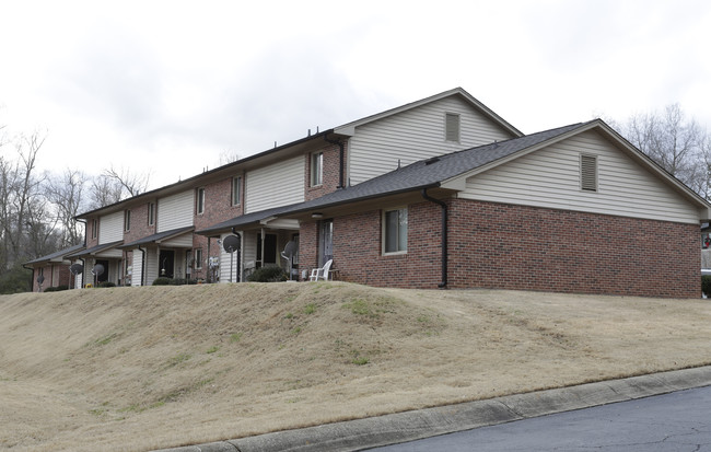 Creekside Apartments in Piedmont, SC - Building Photo - Building Photo