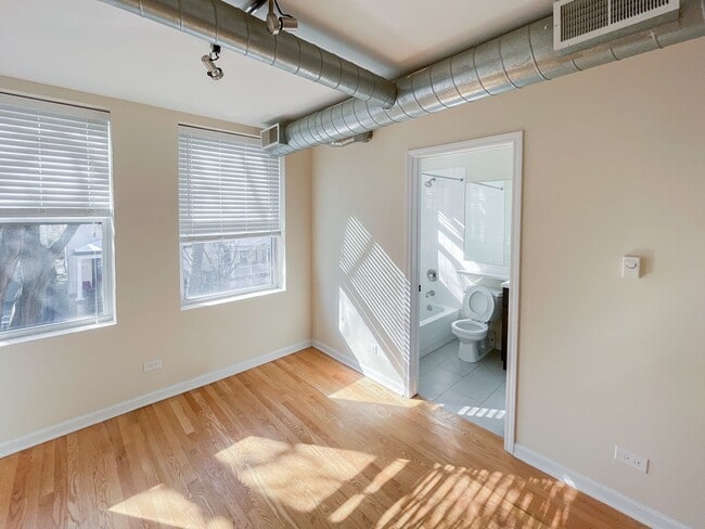 2510 W Leland Ave, Unit A
