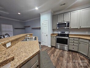 2219 Crosscut Dr in Charlotte, NC - Building Photo - Building Photo
