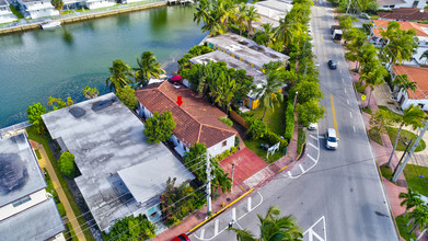 7741 Hawthorne Ave in Miami Beach, FL - Building Photo - Building Photo