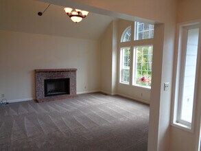 1266 NW Timber Shadow Ct in Silverdale, WA - Building Photo - Building Photo