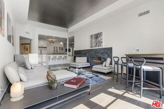 10100 Empyrean Way in Los Angeles, CA - Building Photo - Building Photo