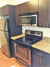 15610 SW 105th Ln in Miami, FL - Building Photo - Building Photo