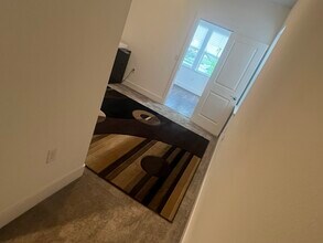 2890 Irish Meadow Way, Unit In law unit in Lathrop, CA - Foto de edificio - Building Photo