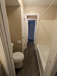 6228 Robinson St photo'