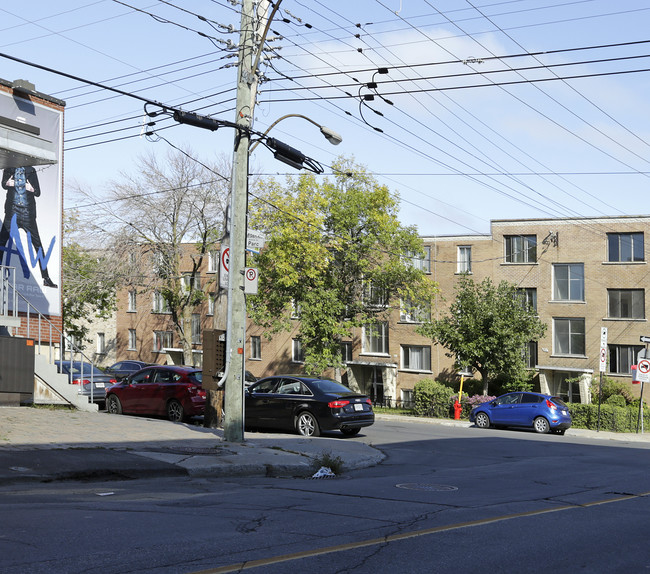 9135 du Parc in Montréal, QC - Building Photo - Building Photo