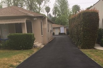 72 S Parkwood Ave, Unit 2 in Pasadena, CA - Foto de edificio - Building Photo