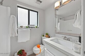 3409 S Rural Rd, Unit 1 in Tempe, AZ - Building Photo - Building Photo