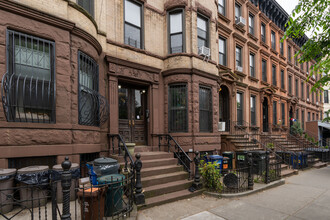 716 Carroll Street in Brooklyn, NY - Building Photo - Building Photo