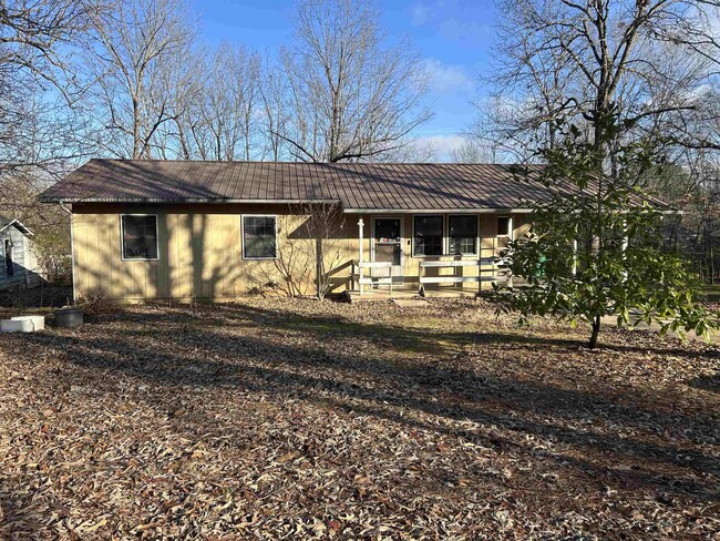 66 S Circle Dr in Ash Flat, AR - Building Photo - Building Photo