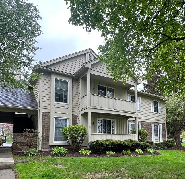 27 Wood Creek Dr